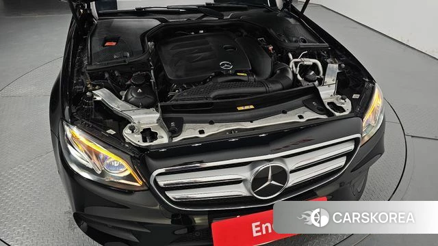 Mercedes-Benz E-Class W213 id 4581569 из Кореи 30