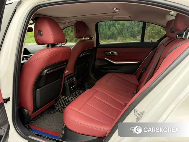 BMW 3 series 2021 Белый из Китая, фото 5