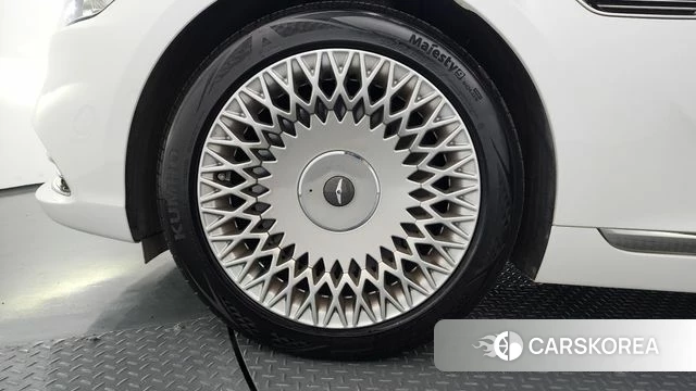Genesis G90 id 4268965 из Кореи 33