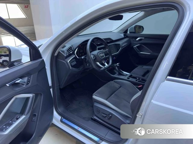 Audi Q3 id 4392084 из Китая 16