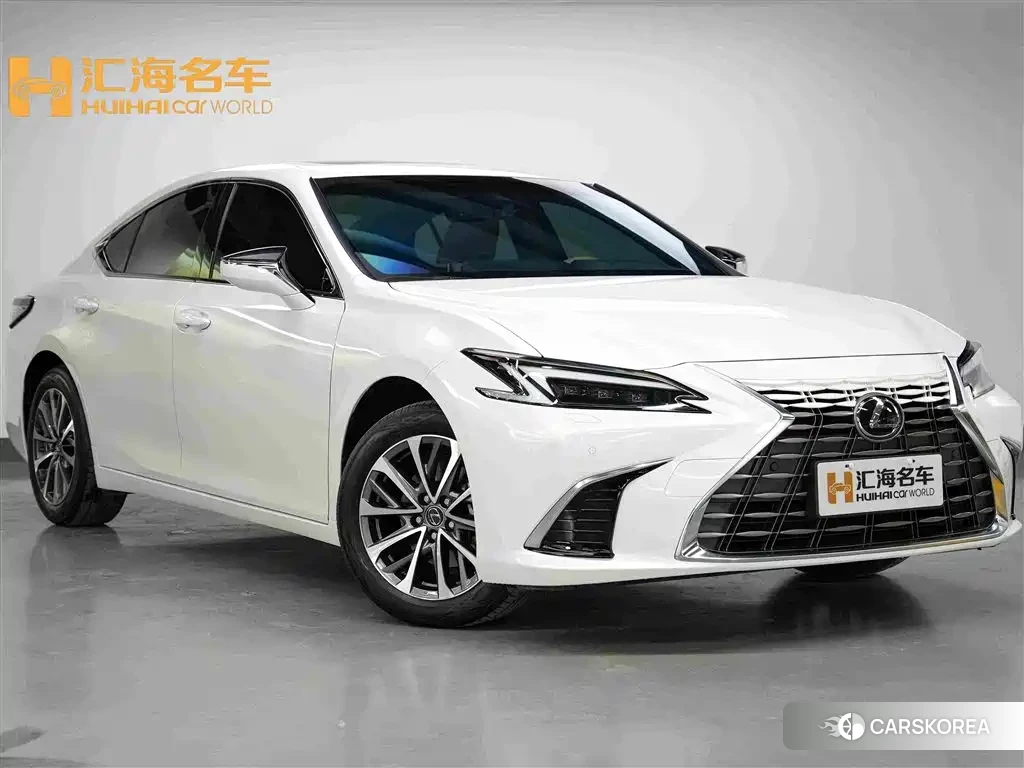 Lexus ES id 4583663 из Китая 9