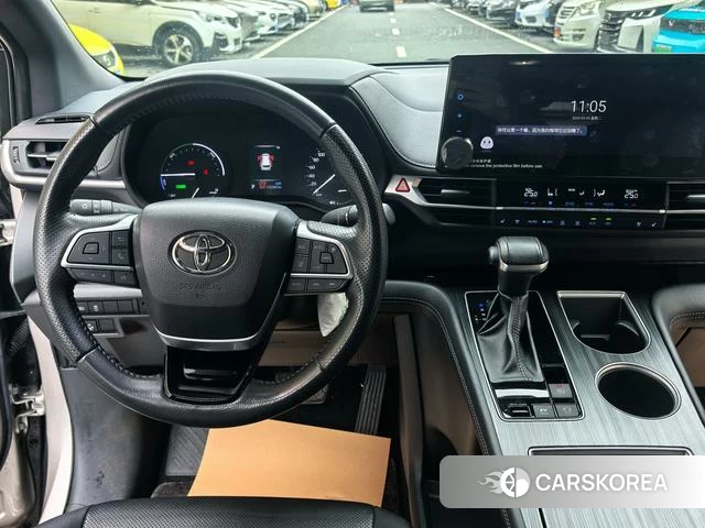 Toyota Saina id 4335083 из Китая 8