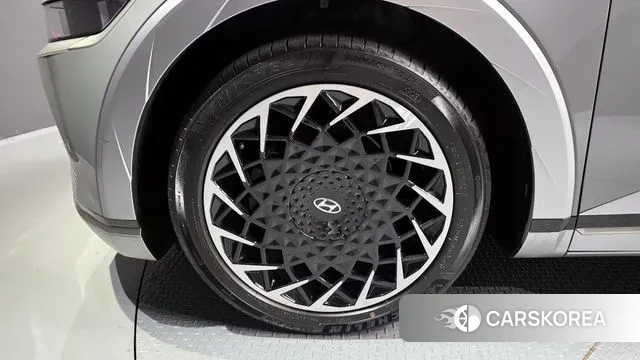 Hyundai Ionic 5 id 3458247 из Кореи 15