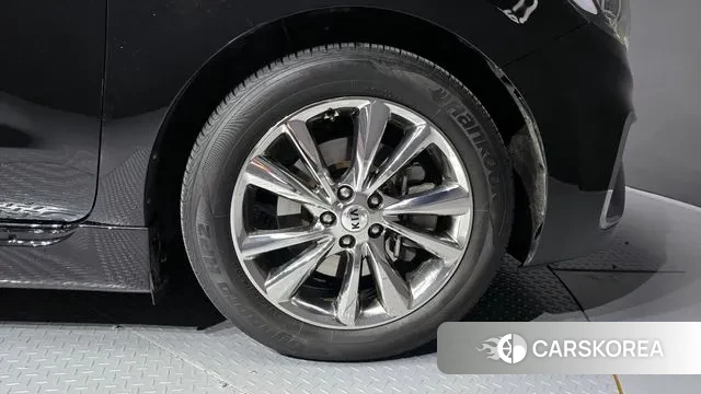 Kia The New Carnival id 3479543 из Кореи 15