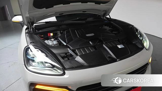 Porsche Cayenne (PO536) id 3878440 из Кореи 15