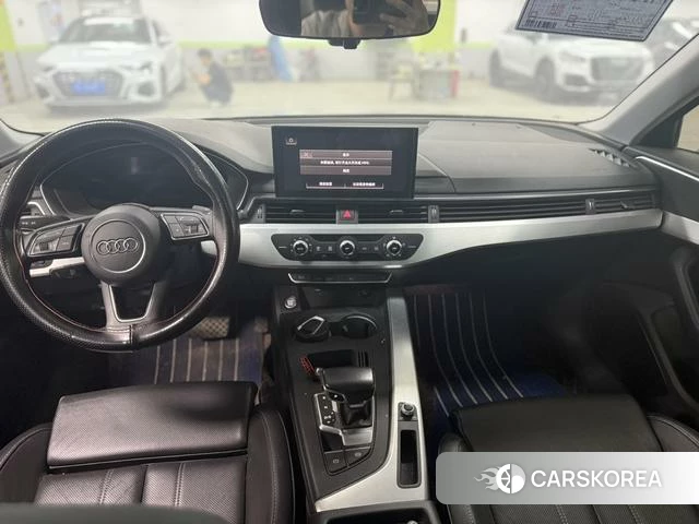 Audi A4L id 4278468 из Китая 7