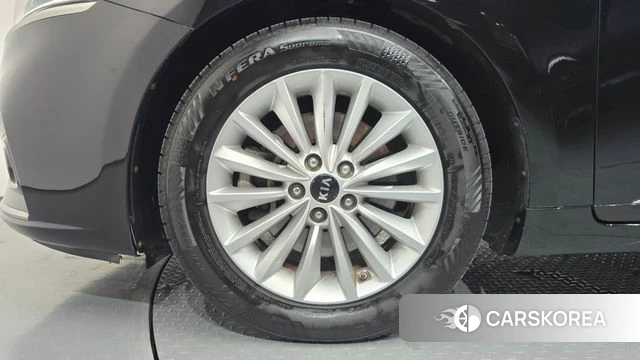 Kia Come New K7 id 4703619 из Кореи 15