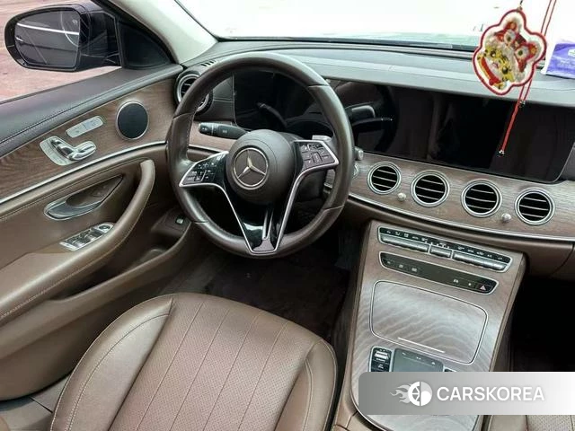 Mercedes-Benz E-class id 4380619 из Китая 10
