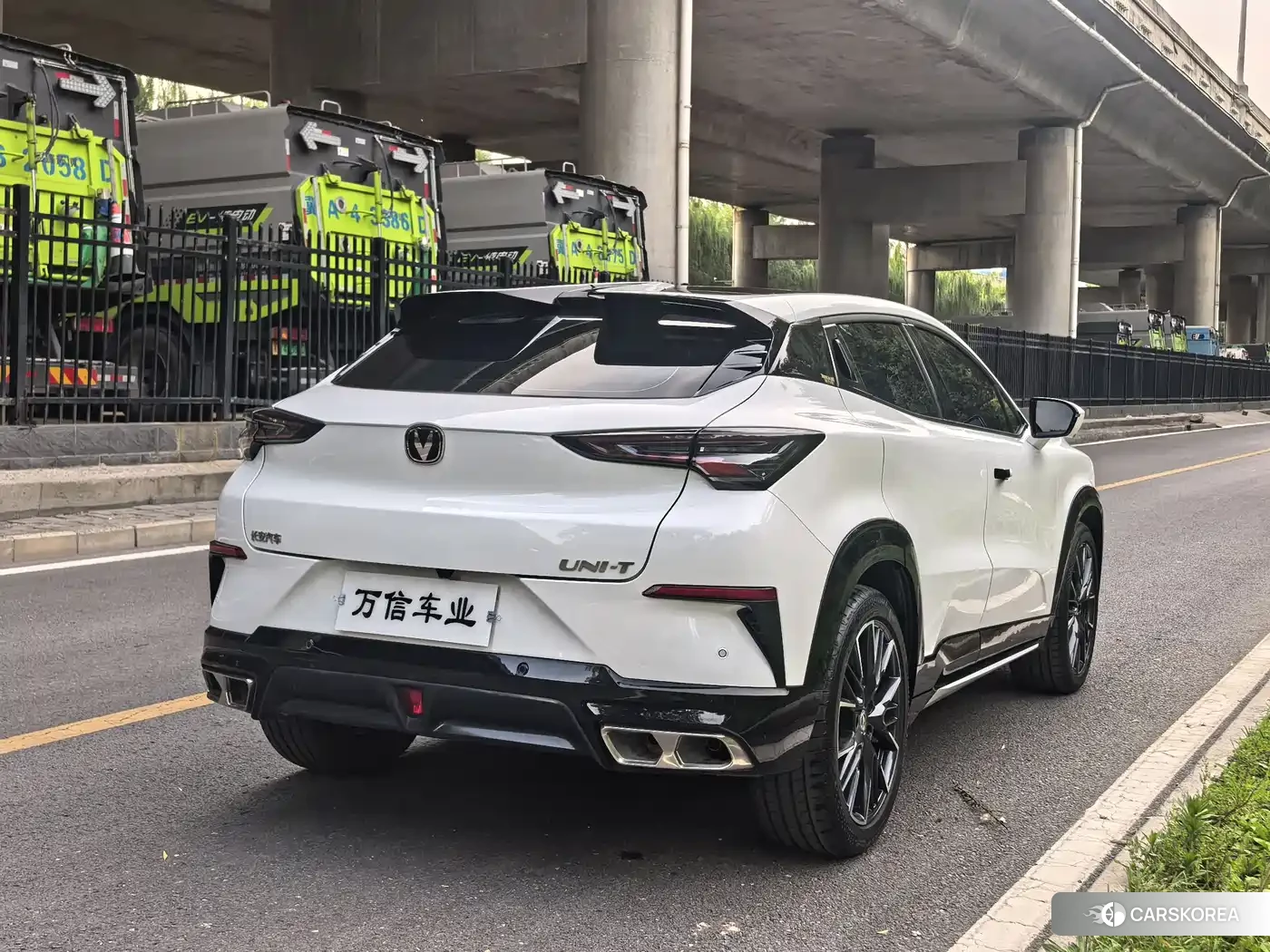 Chang'an UNI-T id 4629532 из Китая 12