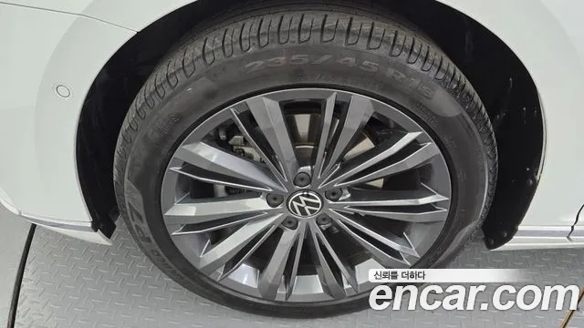 Volkswagen Passat GT (B8) id 2716647 из Кореи 15