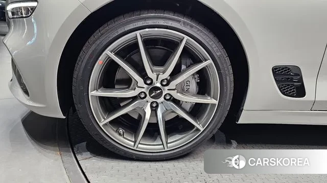 Genesis The New G70 id 3289123 из Кореи 15