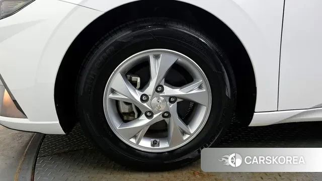 Hyundai Avante (CN7) id 2960836 из Кореи 15