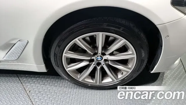 BMW 5 Series (G30) id 2932399 из Кореи 15