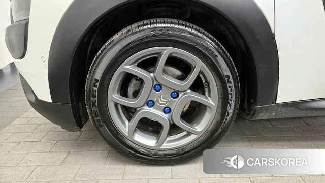 Citroen / DS C4 Cactus id 3873715 из Кореи 15