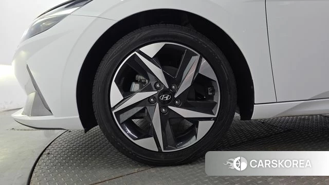 Hyundai Avante Hybrid (CN7) id 4935536 из Кореи 15