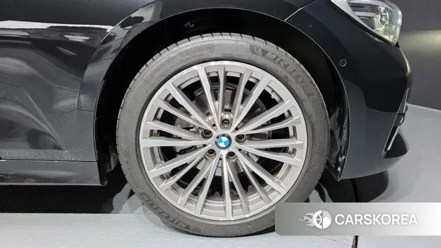 BMW 3 Series (G20) id 3017603 из Кореи 15