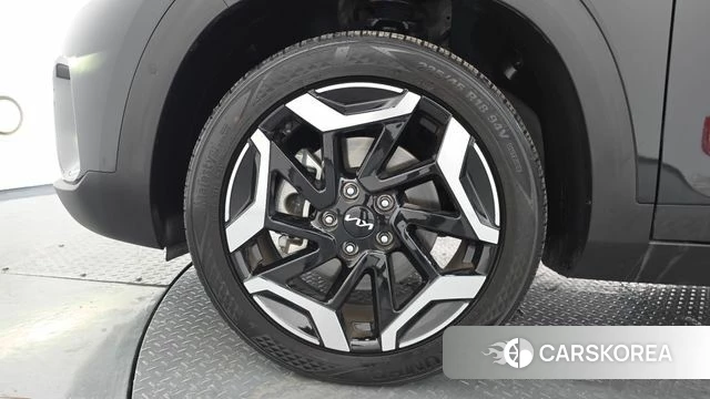 Kia The New Seltos id 4548955 из Кореи 30