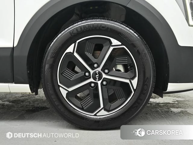 Kia Di Ol Nu Niro id 4534861 из Кореи 15