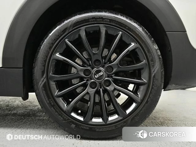 Mini Cooper Clubman id 3903686 из Кореи 10