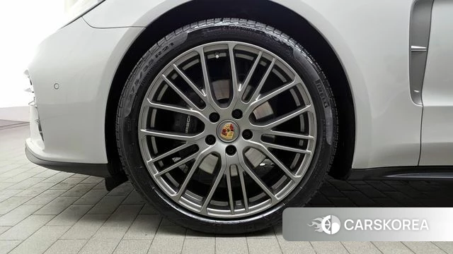 Porsche Panamera (971) id 3953473 из Кореи 15