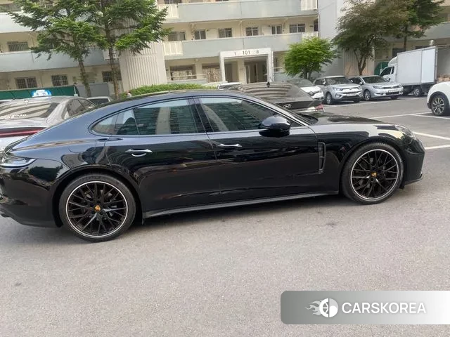 Porsche Panamera (971) 2021 Черный из Кореи, фото 5