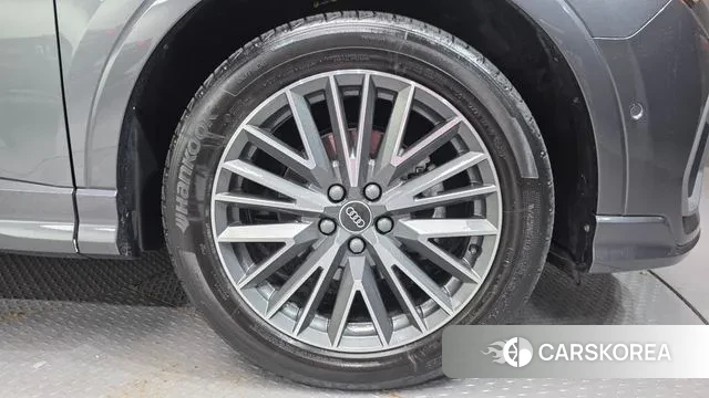 Audi Q3 (F3) id 3576646 из Кореи 15