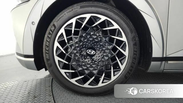 Hyundai Ionic 5 id 3806344 из Кореи 15