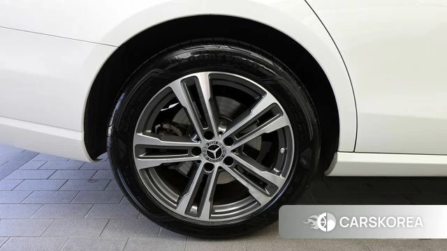 Mercedes-Benz E-Class W213 id 4323640 из Кореи 15