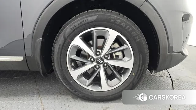 Kia The New Sorento id 3728603 из Кореи 15