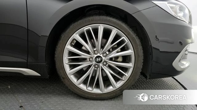 Hyundai Grandeur IG id 4403580 из Кореи 15