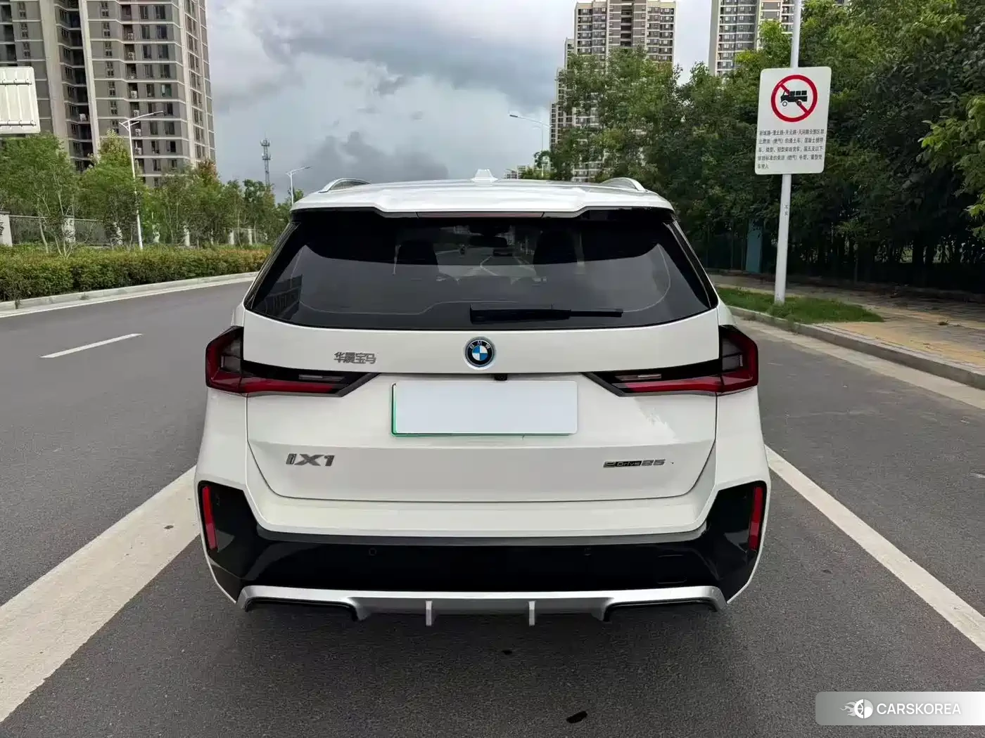 BMW iX1 2024 Белый из Китая, фото 5