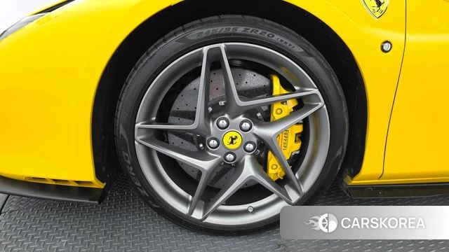Ferrari F8 Spider id 4721708 из Кореи 15