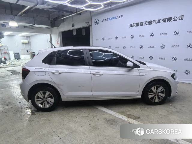 Volkswagen Polo 2021 Белый из Китая, фото 5