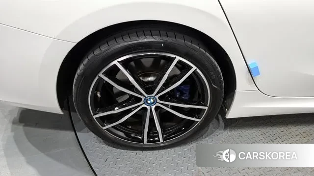 BMW 3 Series (G20) id 3410708 из Кореи 15