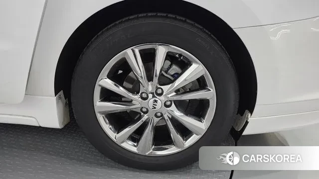 Kia The New Carnival id 3439849 из Кореи 15