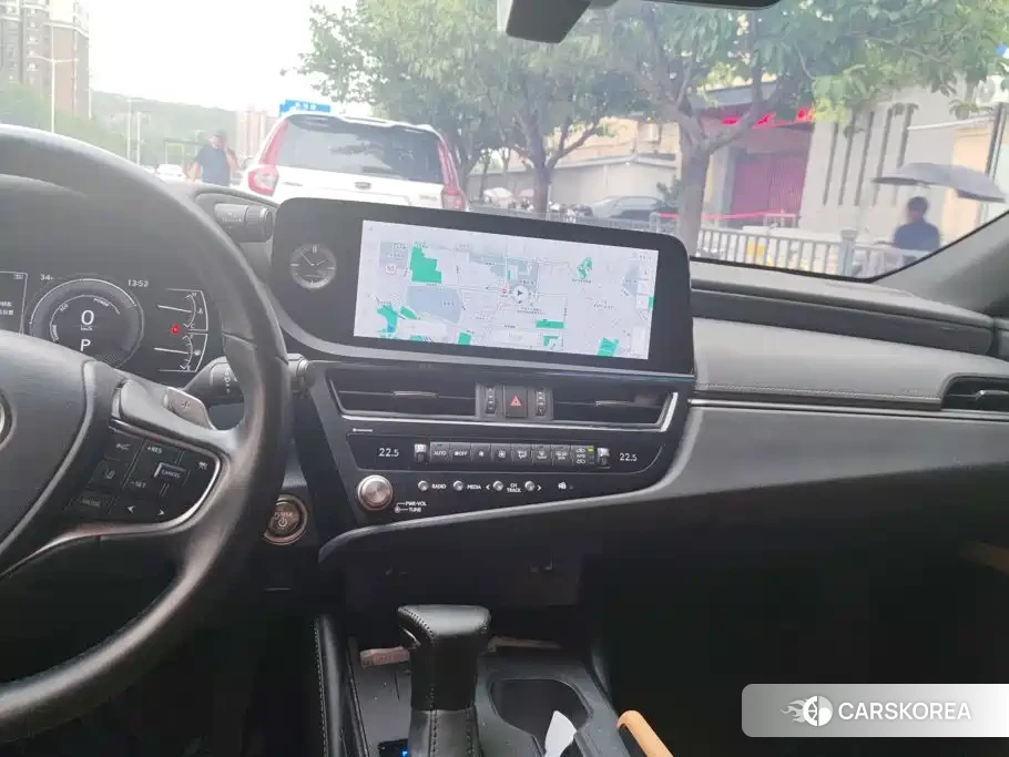 Lexus ES id 4600529 из Китая 11