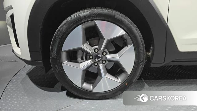 Ssangyong Torres EVX id 4548917 из Кореи 25