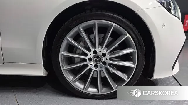 Mercedes-Benz E-Class W213 id 3706823 из Кореи 15