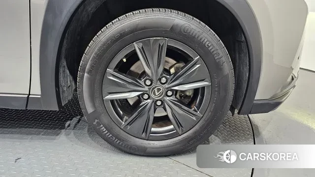 Lexus UX250h id 3534700 из Кореи 15