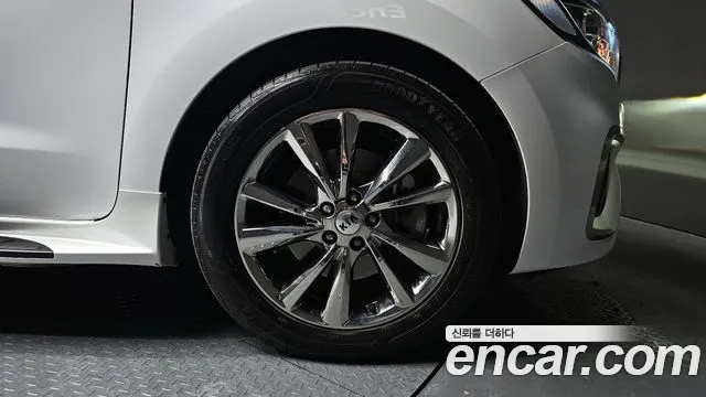 Kia The New Carnival id 2416167 из Кореи 15