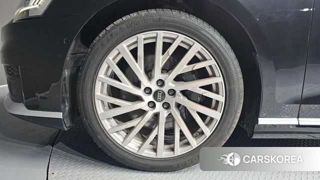 Audi A8 (D5) id 4580526 из Кореи 15