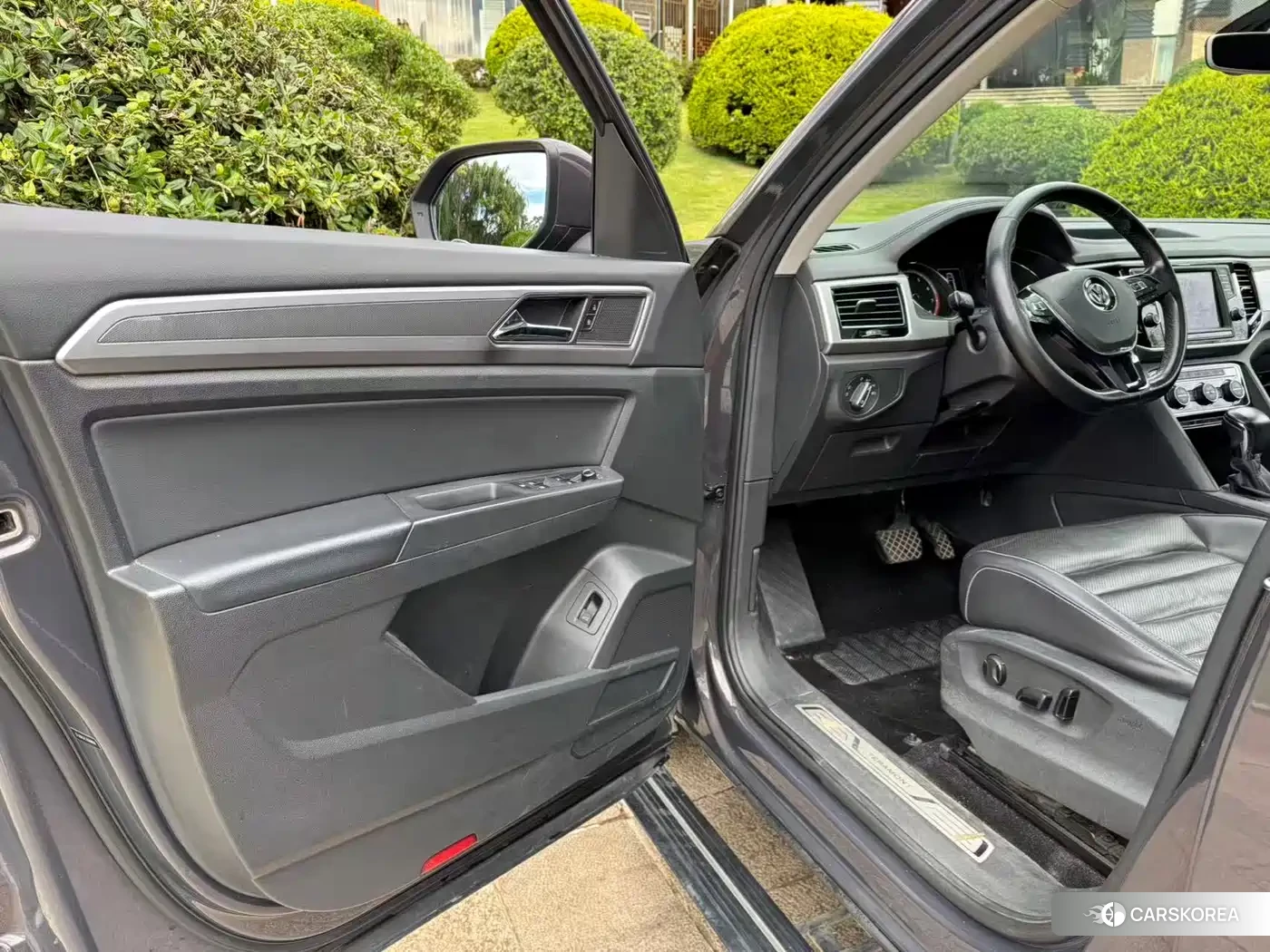 Volkswagen Touareg id 4600881 из Китая 21