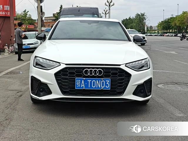 Audi A4L 2023 Белый из Китая, фото 5