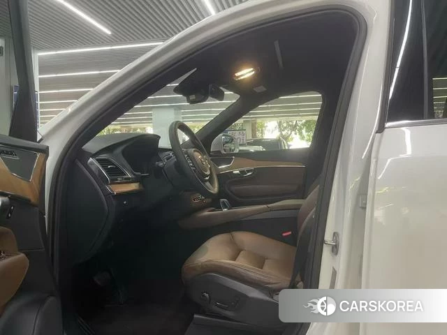 Volvo XC90 2023 Белый из Китая, фото 5
