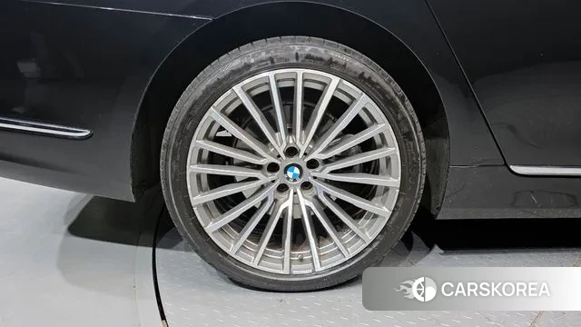 BMW 7 Series (G11) id 3577129 из Кореи 15