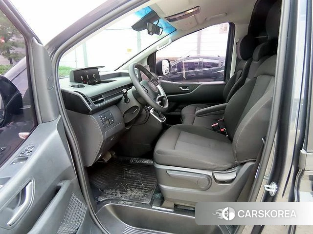 Hyundai Staria id 4608391 из Кореи 14