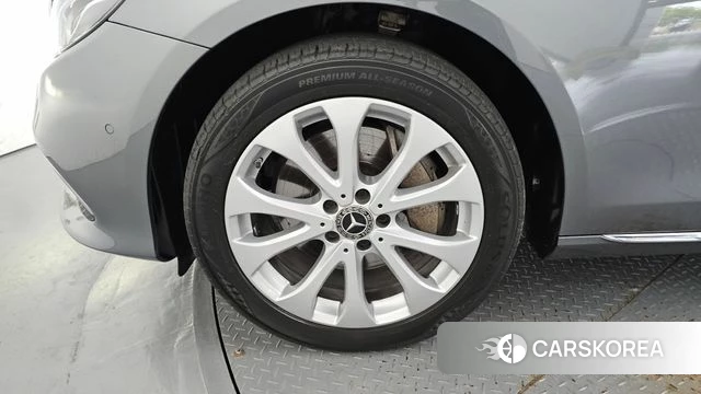 Mercedes-Benz E-Class W213 id 4520230 из Кореи 29