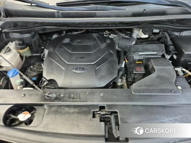 Kia The New Carnival id 4536354 из Кореи 14