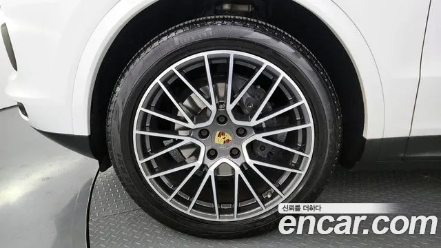 Porsche Cayenne (PO536) id 2450734 из Кореи 15