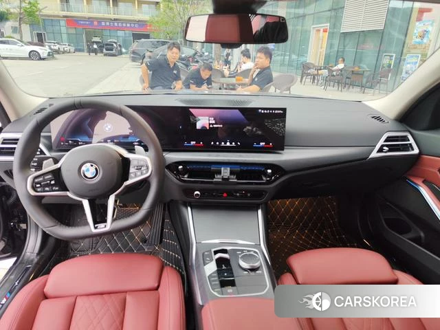 BMW 3 series 2025 Черный из Китая, фото 5